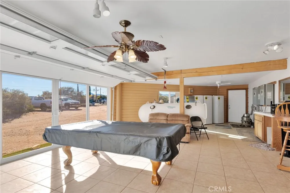 10328 El Centro Oak Hills, CA 92344