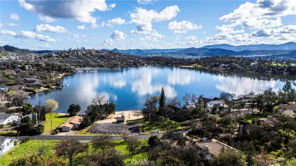 17682 Greenridge Hidden Valley Lake, CA 95467