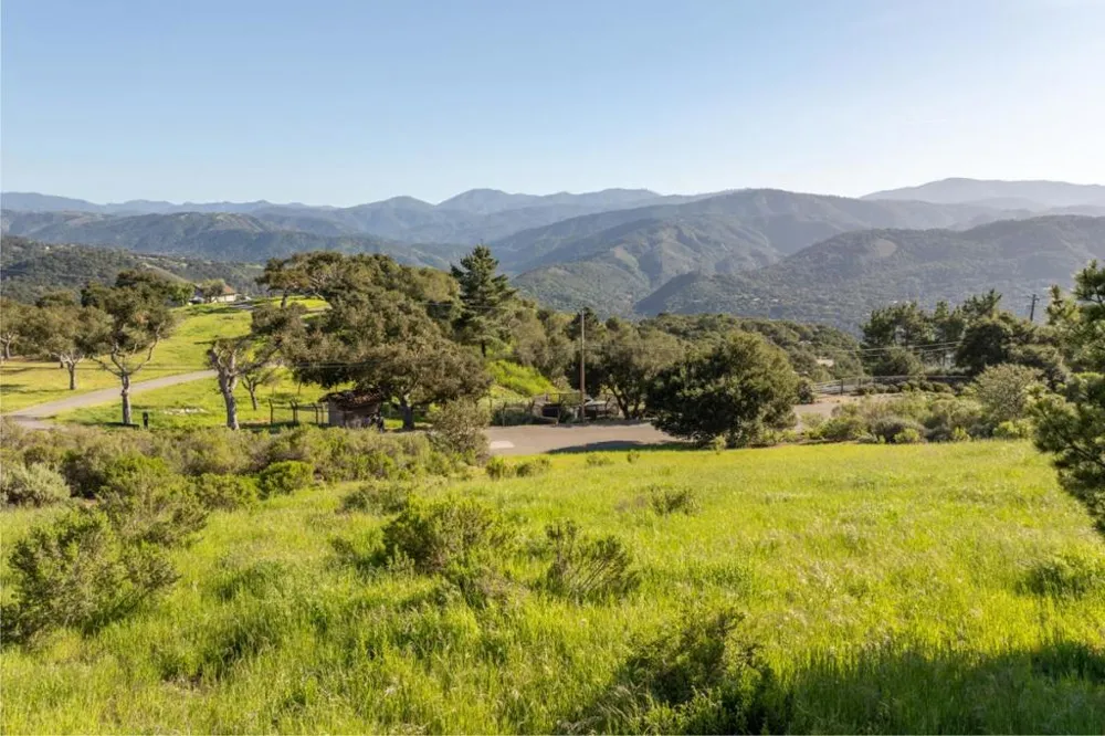 344 El Caminito Road Carmel Valley, CA 93924
