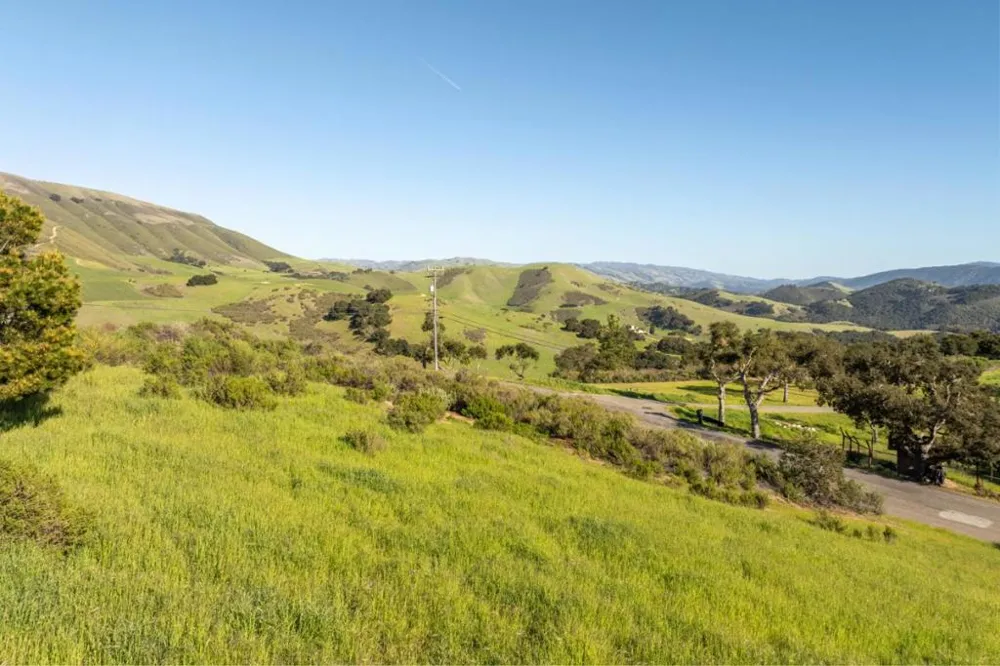 344 El Caminito Road Carmel Valley, CA 93924
