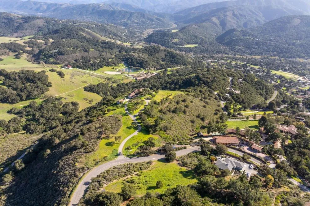 344 El Caminito Road Carmel Valley, CA 93924