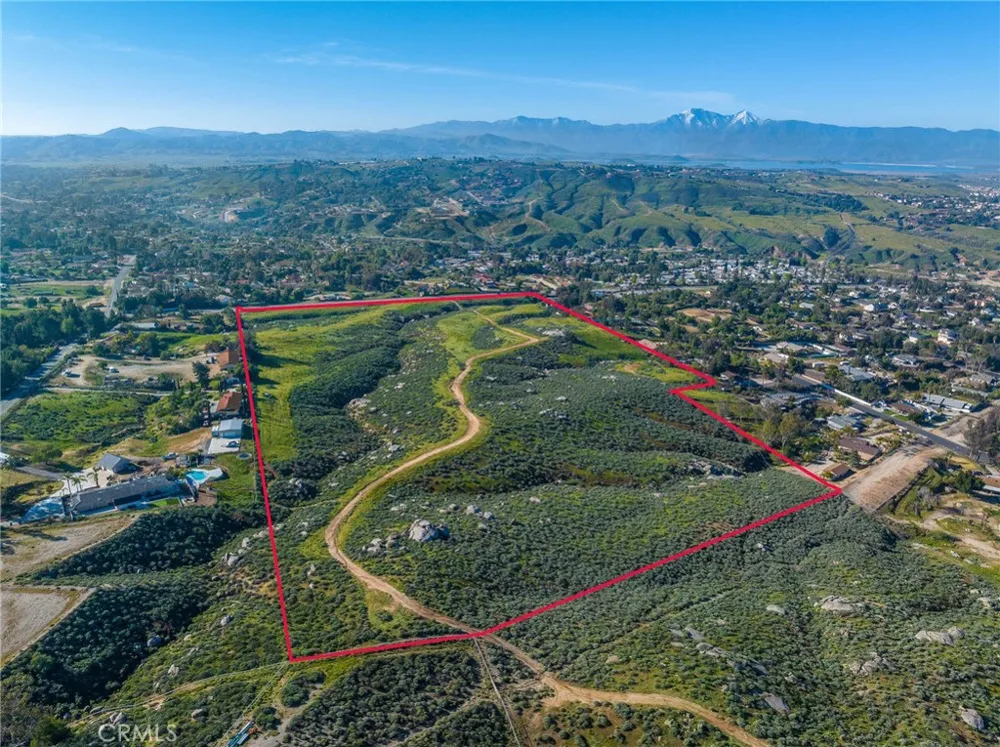 Van Buren Boulevard Riverside, CA 92504