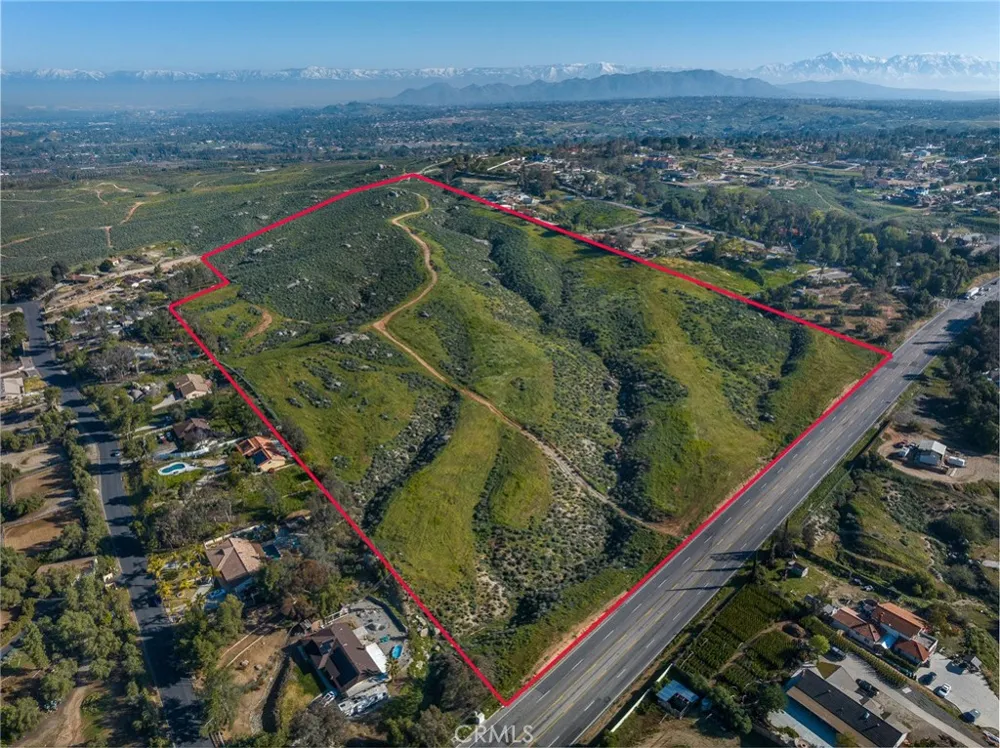 Van Buren Boulevard Riverside, CA 92504
