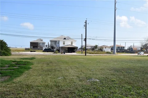 1218 Laguna Shores