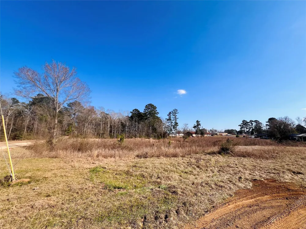 495 Rice Street Hemphill, TX 75948