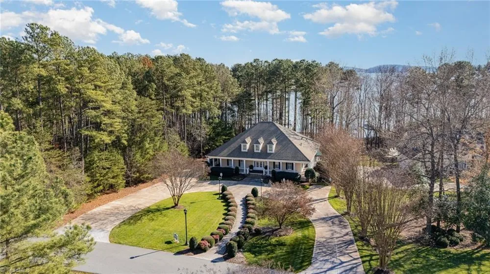 215 Mallard Drive New London, NC 28127