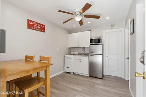 206 16th Avenue #Rear Summer