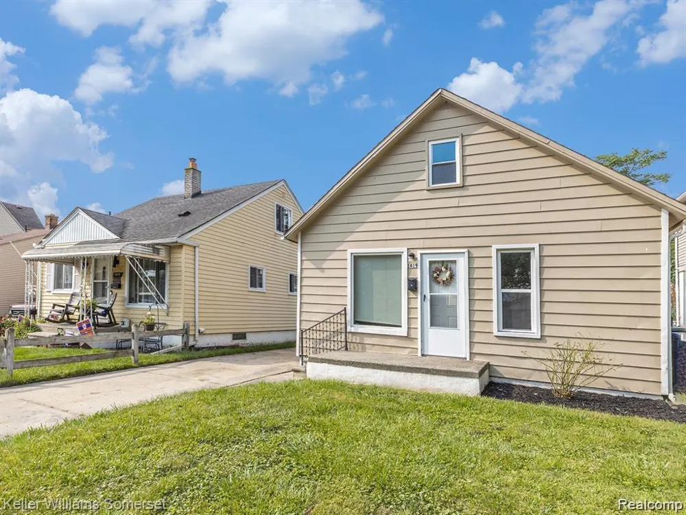 1419 Morris Avenue Lincoln Park City, MI 48146