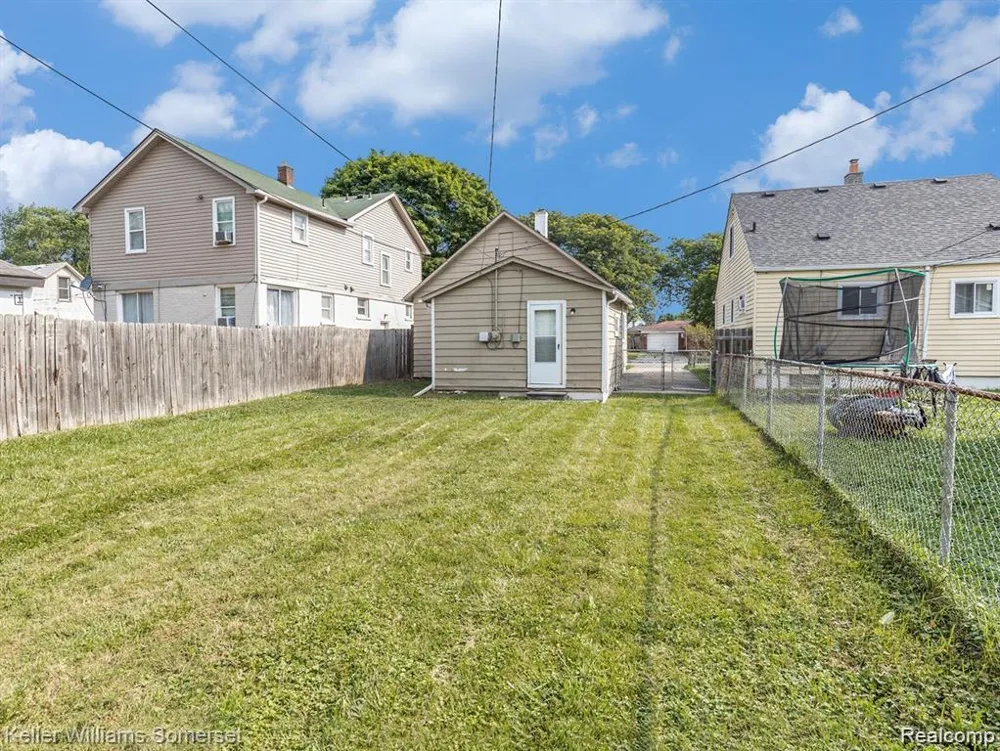 1419 Morris Avenue Lincoln Park City, MI 48146