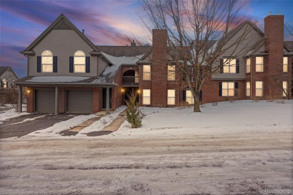 28139 Carlton Way Drive