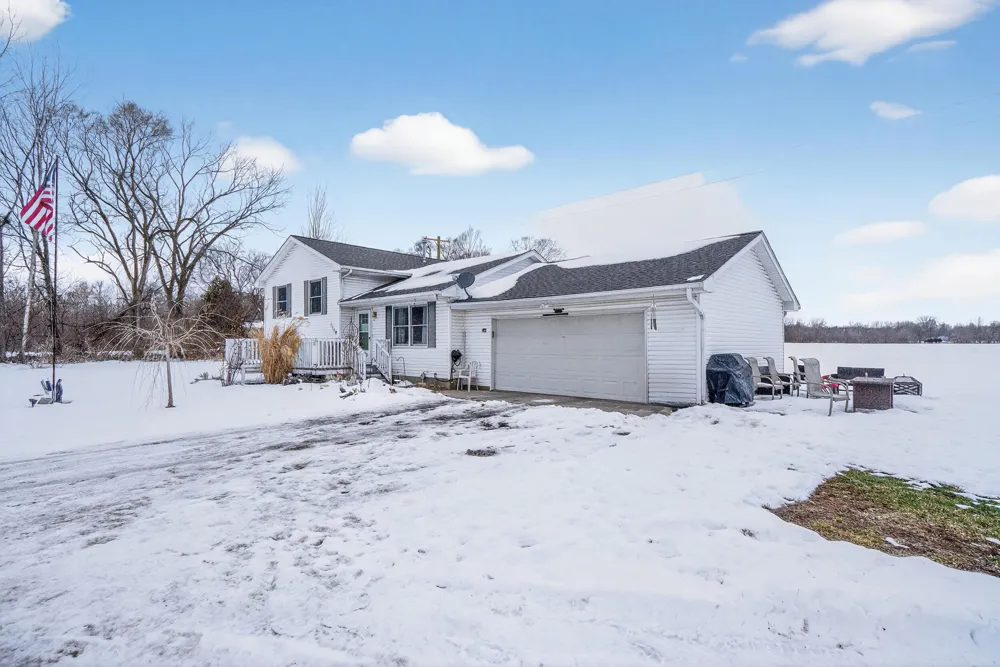 1150 Losey Road Rives Township, MI 49277
