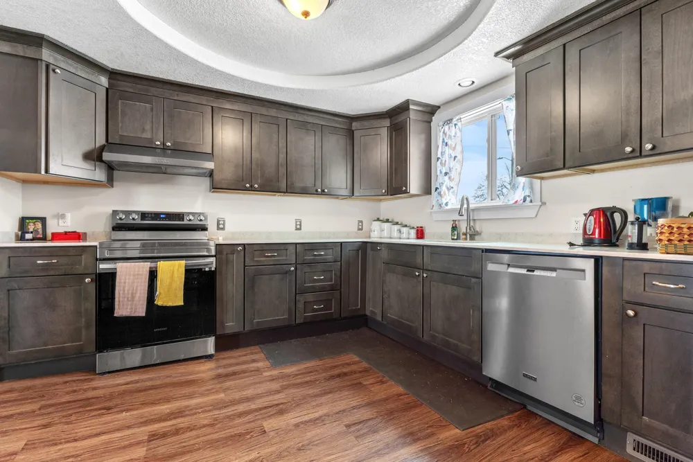 34 Oak Street Hillsdale City, MI 49242