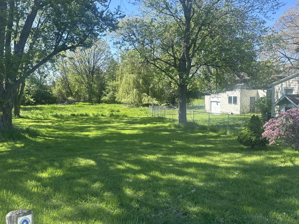 34 Oak Street Hillsdale City, MI 49242