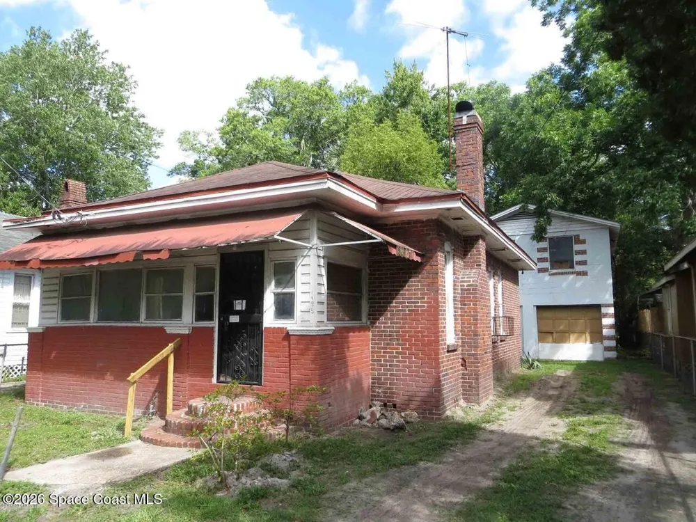 1495 Mitchell Street