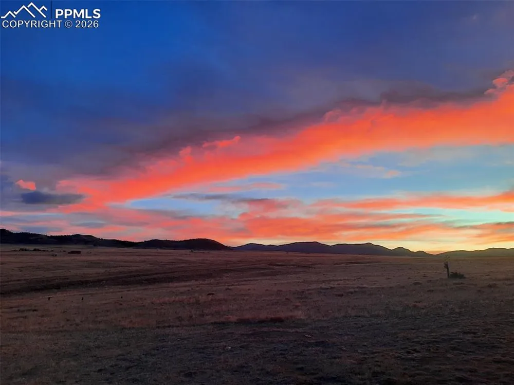 128 E Ranger Hill Road Hartsel, CO 80449