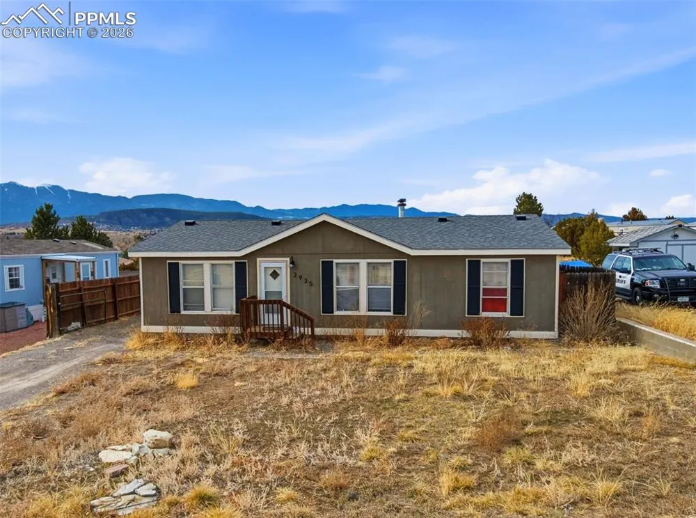 2935 Blue Spruce Drive Colorado City, CO 81019