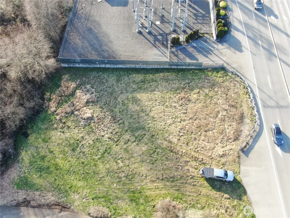 1 xxx State Route 9 SE Woodinville, WA 98072