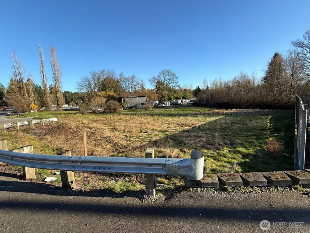 1 xxx State Route 9 SE Woodinville, WA 98072