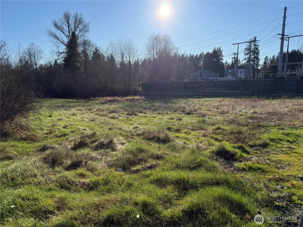 1 xxx State Route 9 SE Woodinville, WA 98072