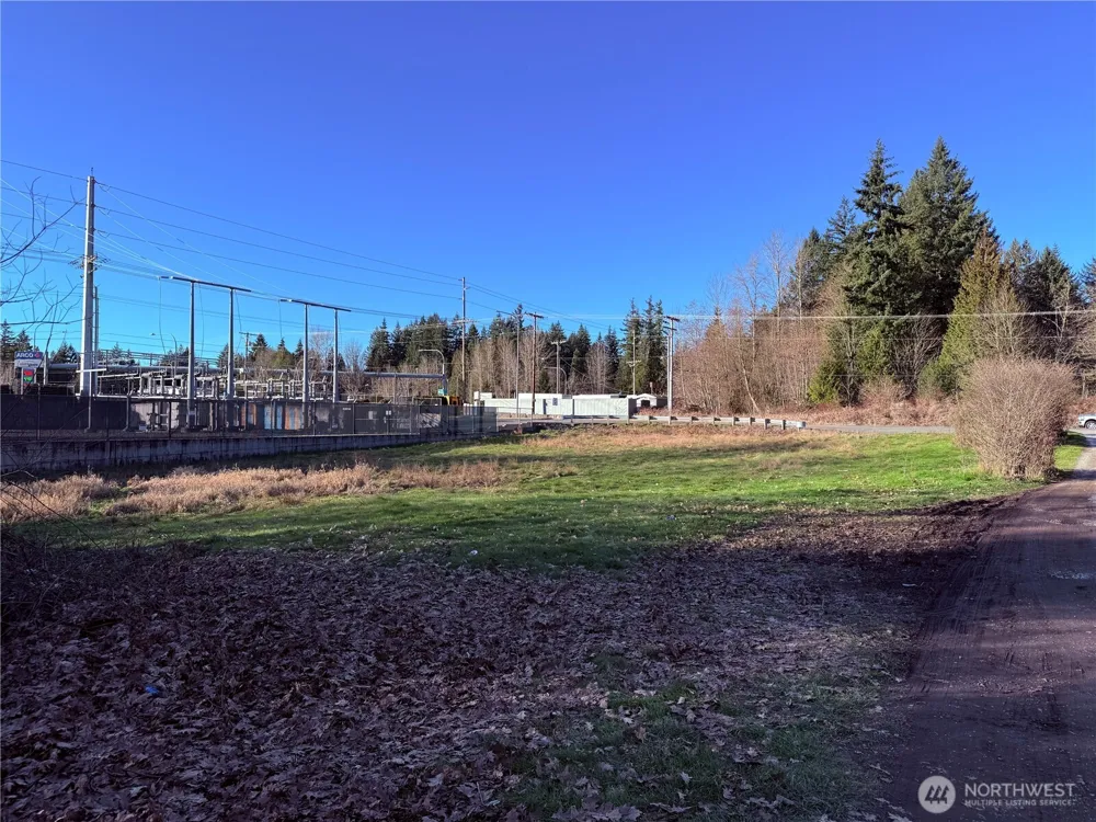 1 xxx State Route 9 SE Woodinville, WA 98072