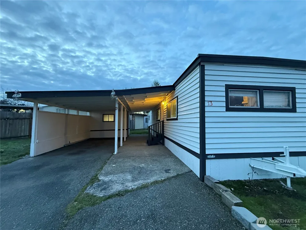 159 136th Street S #13