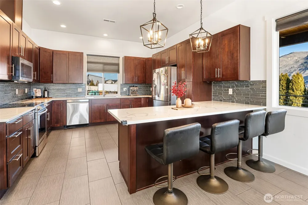1038 Crest Loop Entiat, WA 98822