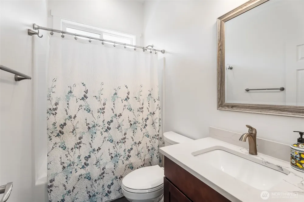 1038 Crest Loop Entiat, WA 98822