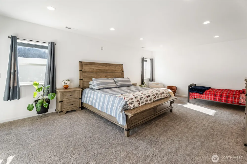 1038 Crest Loop Entiat, WA 98822