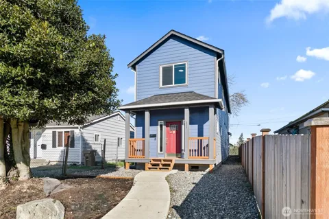 825 E 55th Street
