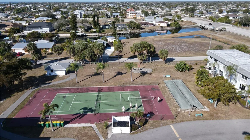 22375 EDGEWATER DRIVE #137 Punta Gorda, FL 33980