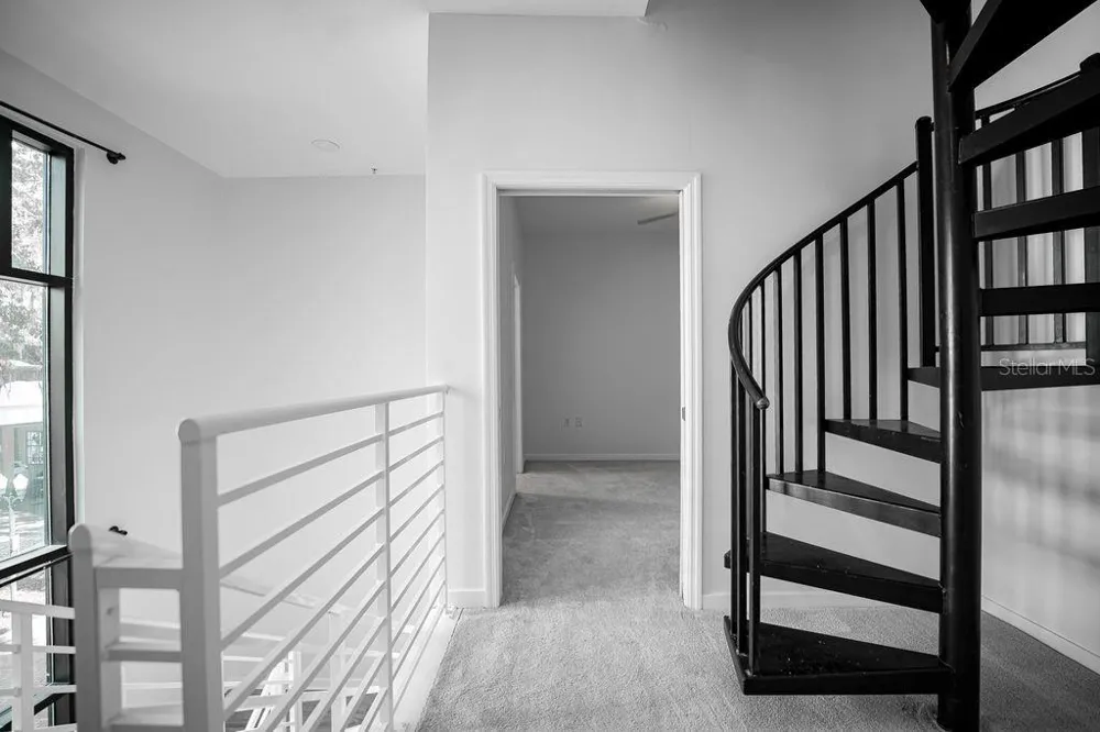 460 E JACKSON STREET #2 Orlando, FL 32801