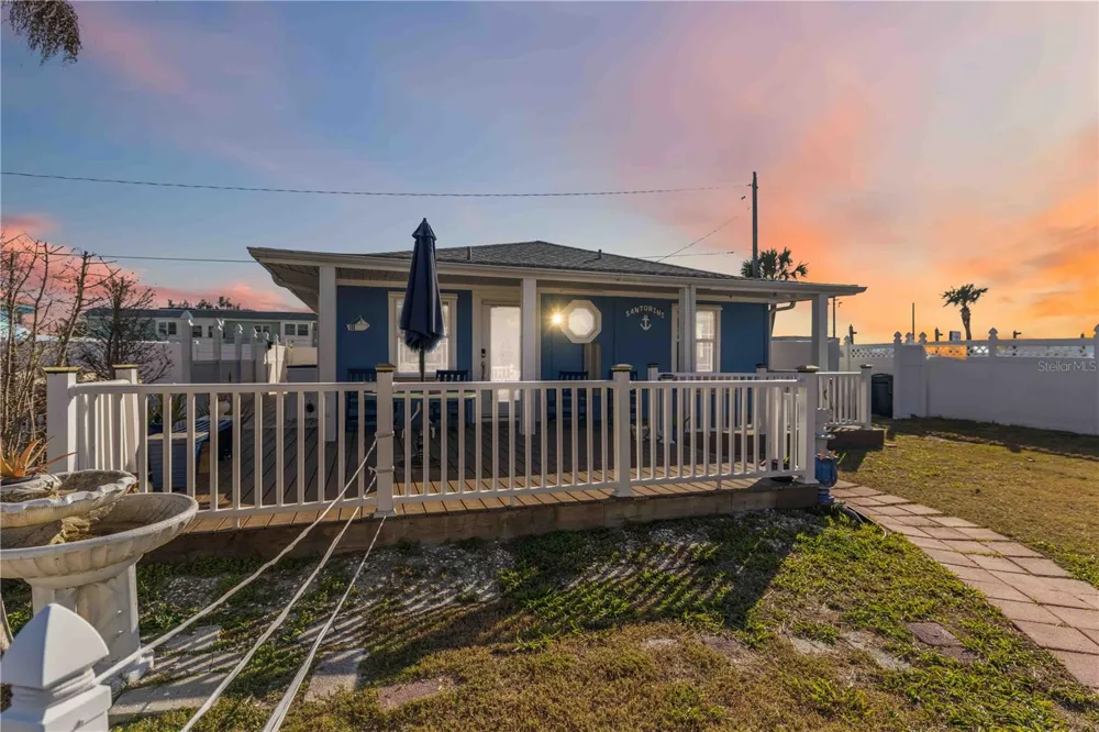 111 9TH STREET Bradenton Beach, FL 34217