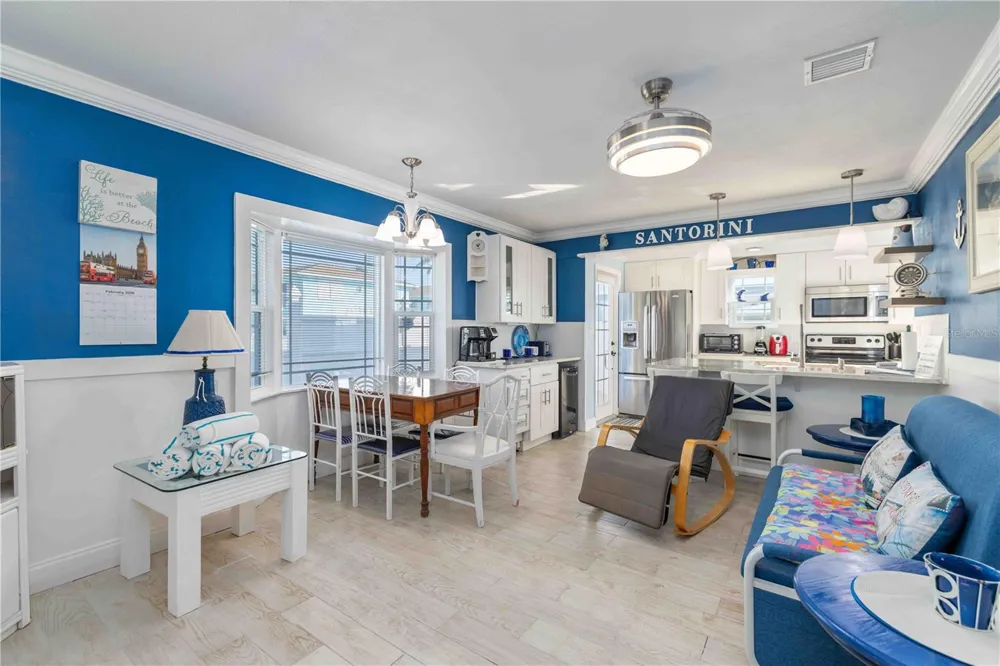 111 9TH STREET Bradenton Beach, FL 34217