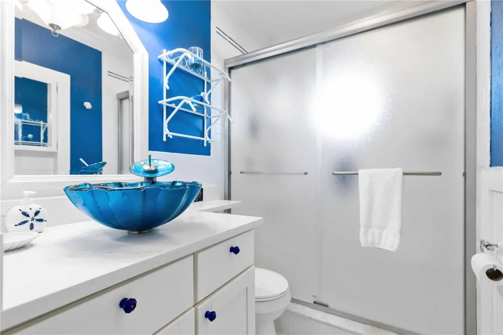 111 9TH STREET Bradenton Beach, FL 34217