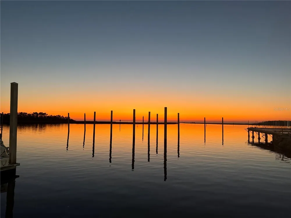 507 4TH STREET NW Steinhatchee, FL 32359
