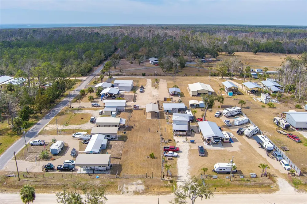 507 4TH STREET NW Steinhatchee, FL 32359