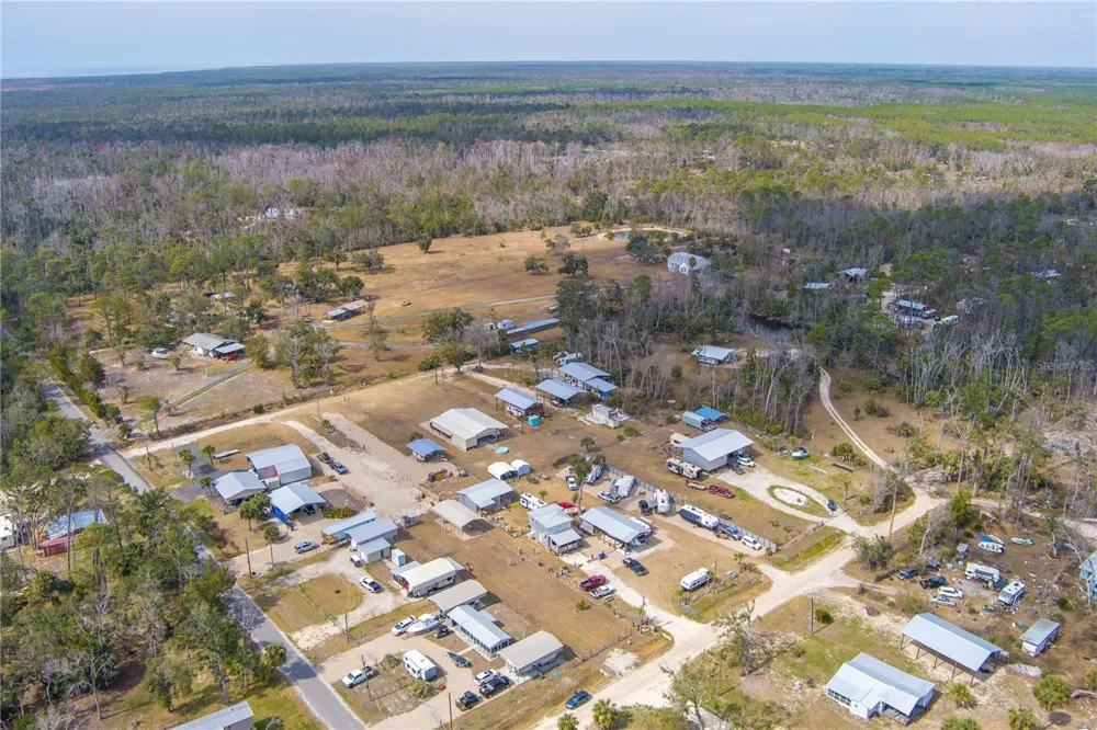 507 4TH STREET NW Steinhatchee, FL 32359