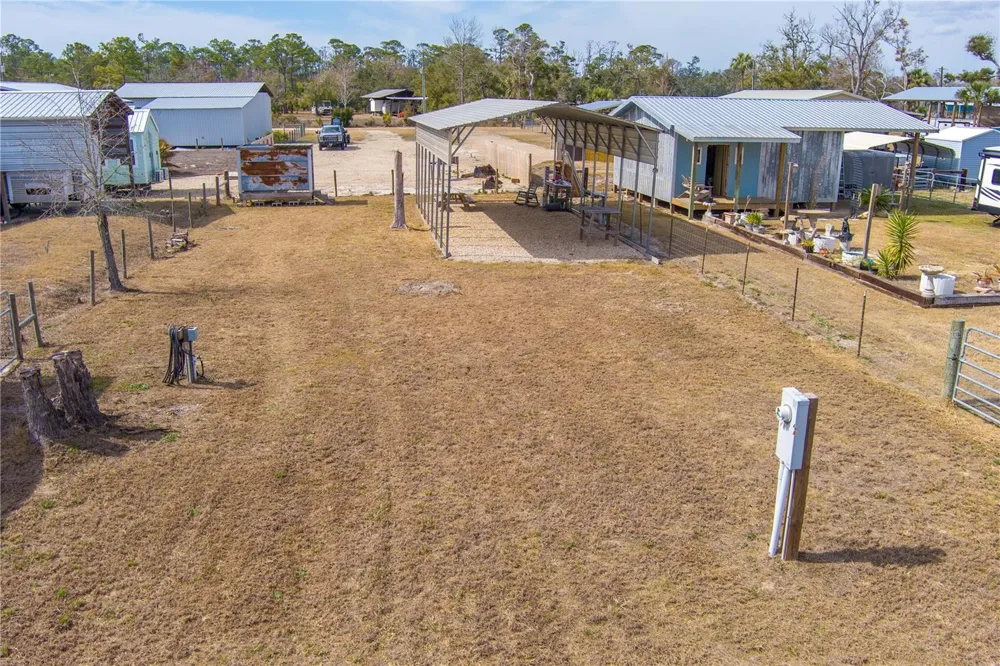 507 4TH STREET NW Steinhatchee, FL 32359