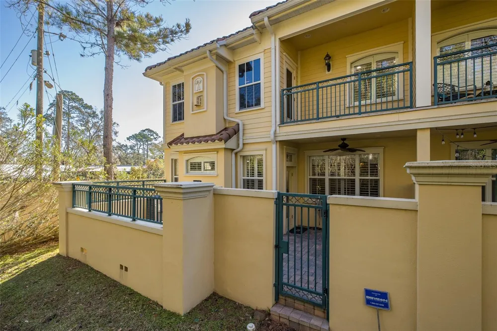 2676 TANGLEWOOD TRAIL Palm Harbor, FL 34685