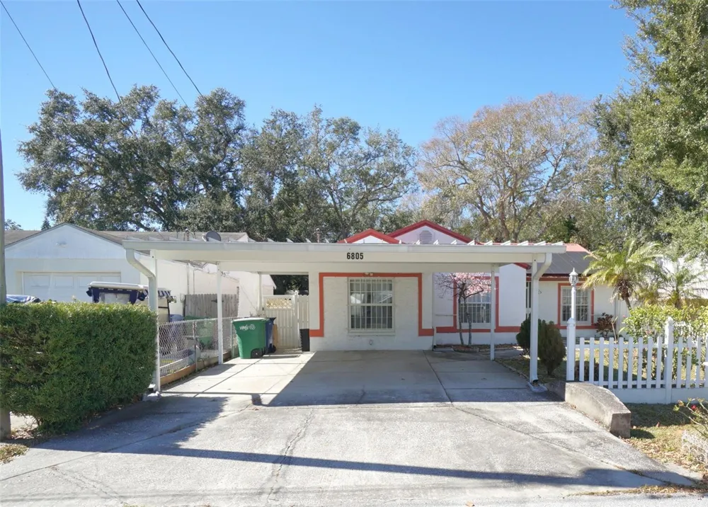 6805 S SHERIDAN ROAD