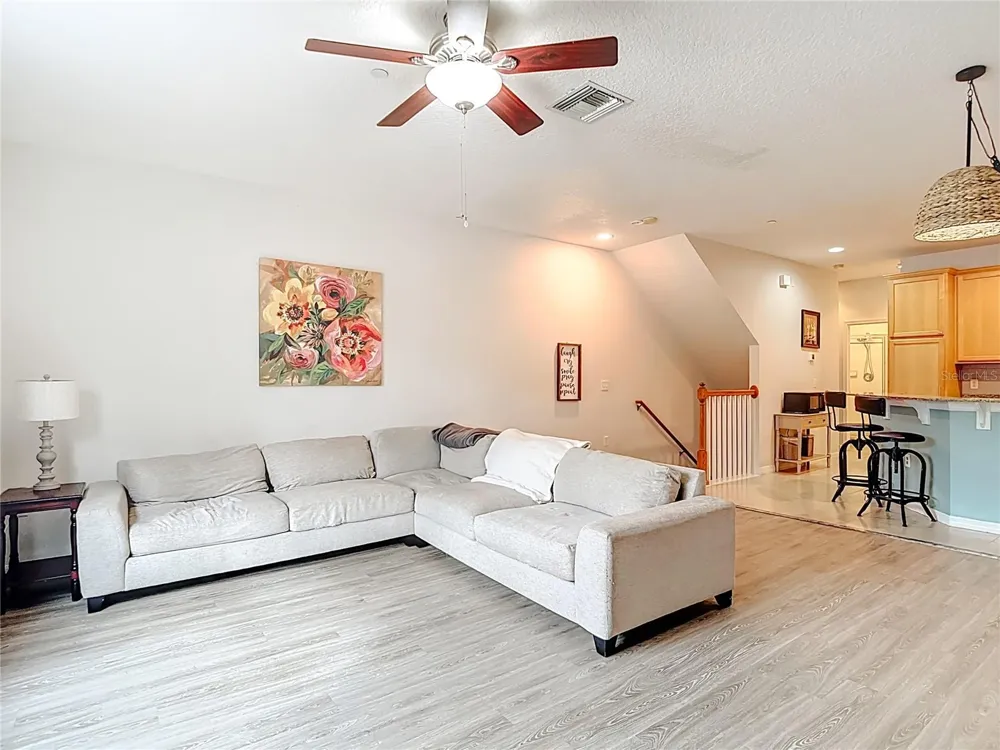 2426 MIDDLETON GROVE DRIVE Brandon, FL 33511