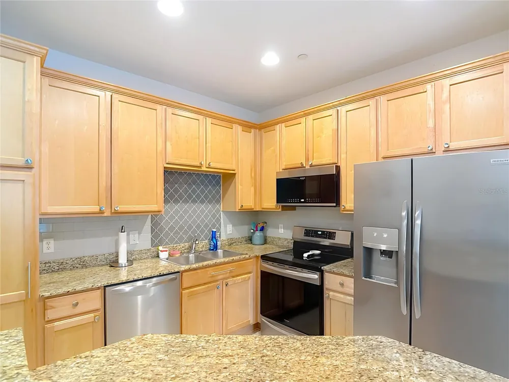 2426 MIDDLETON GROVE DRIVE Brandon, FL 33511