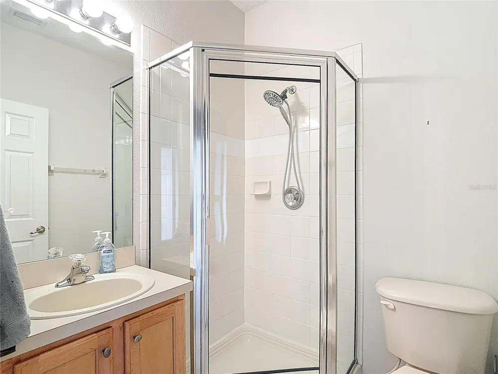 2426 MIDDLETON GROVE DRIVE Brandon, FL 33511