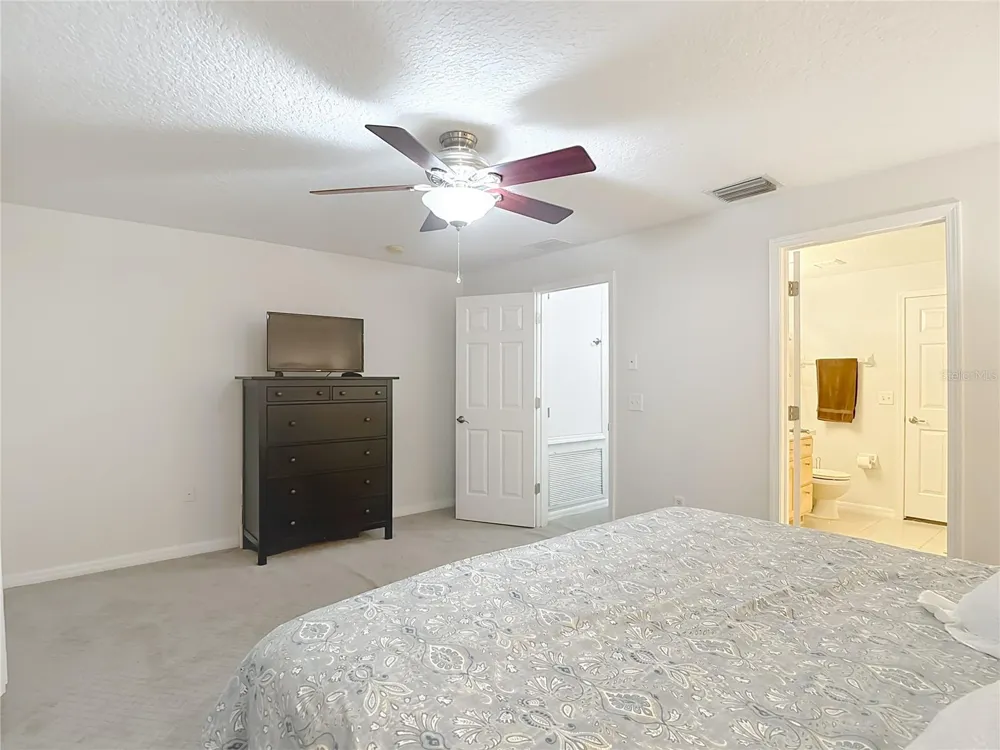 2426 MIDDLETON GROVE DRIVE Brandon, FL 33511