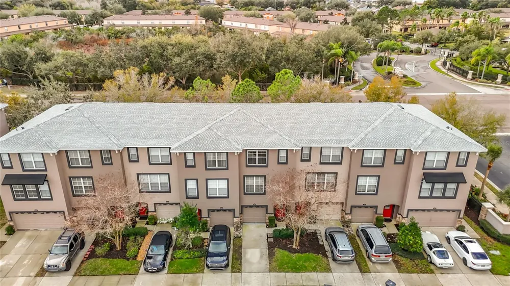 2426 MIDDLETON GROVE DRIVE Brandon, FL 33511