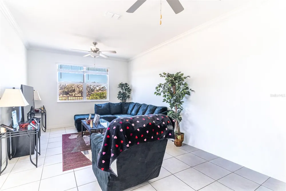 7014 RIPPLE POND LOOP Zephyrhills, FL 33541
