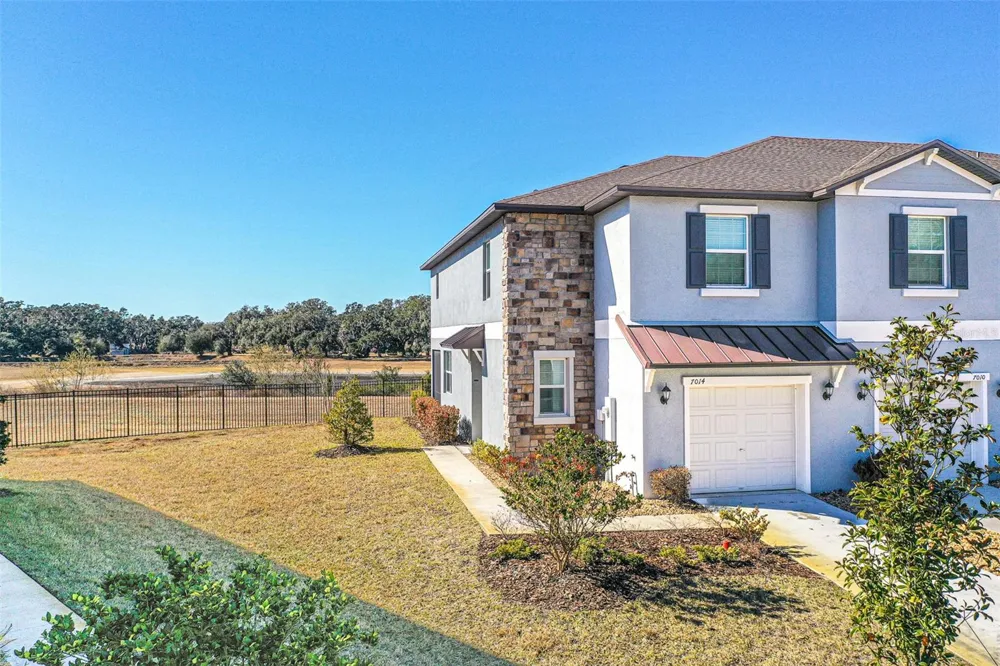 7014 RIPPLE POND LOOP Zephyrhills, FL 33541