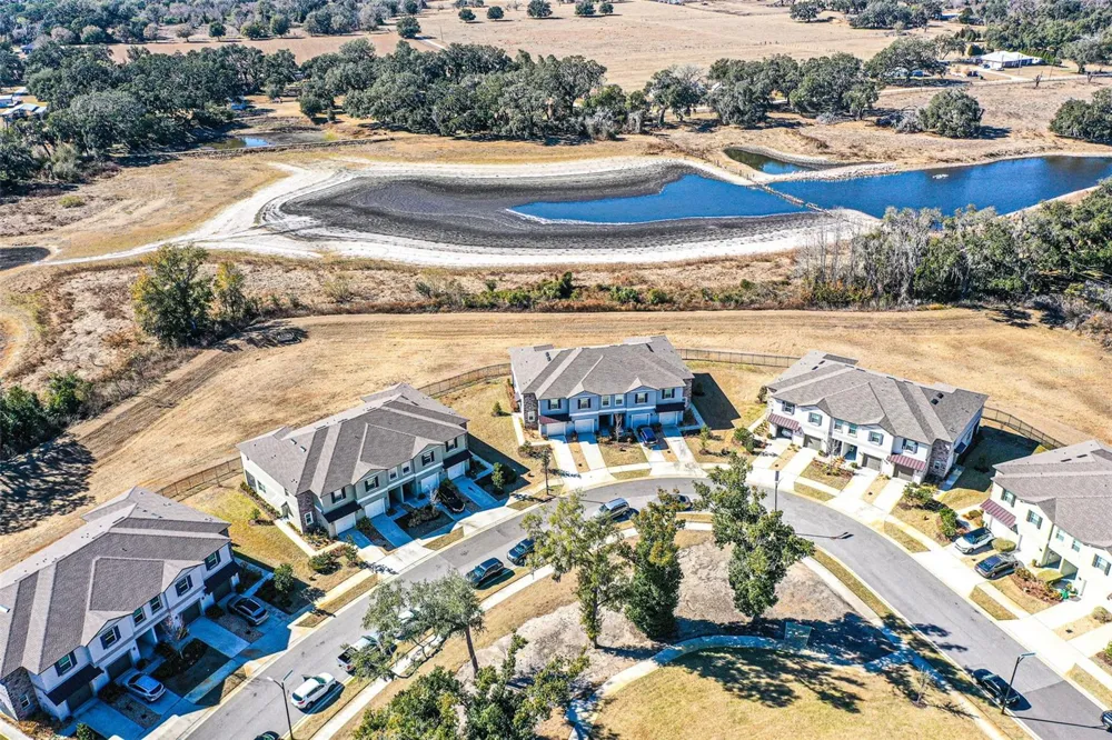 7014 RIPPLE POND LOOP Zephyrhills, FL 33541