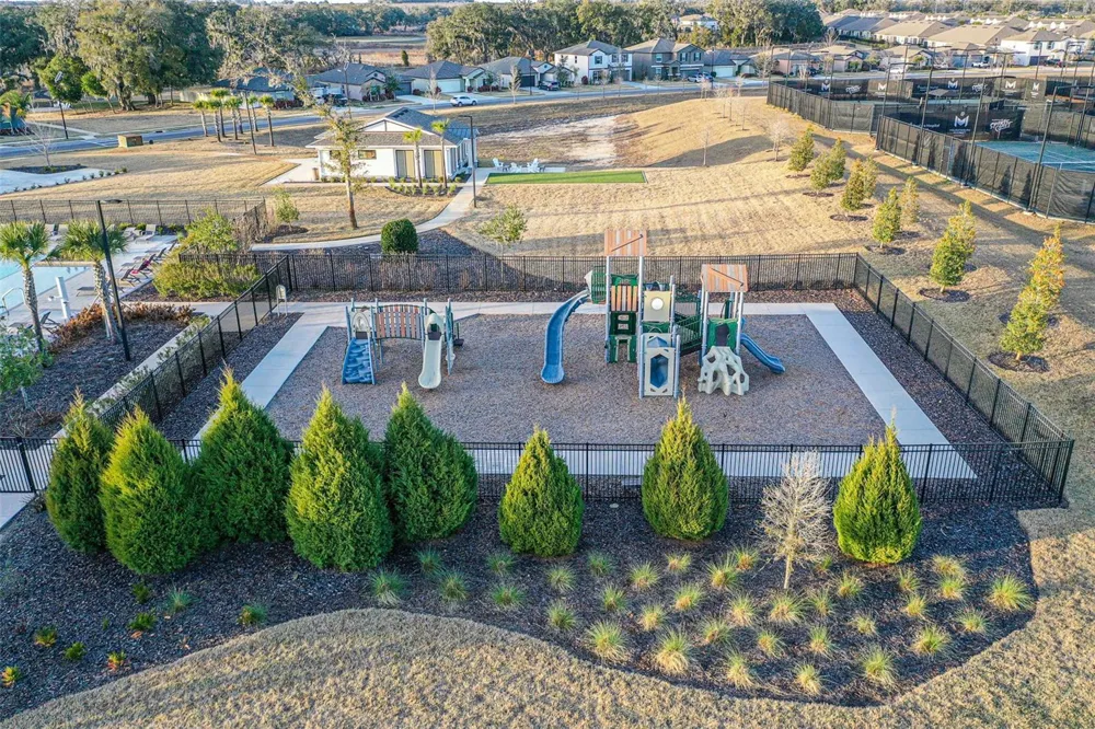 7014 RIPPLE POND LOOP Zephyrhills, FL 33541