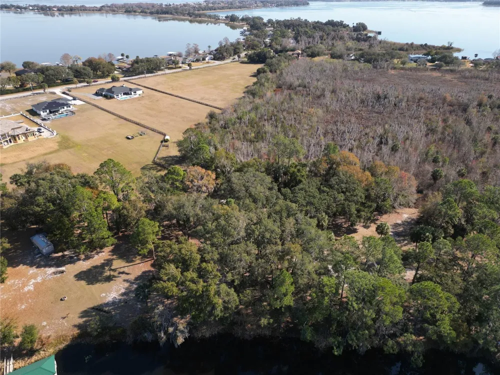 3672 HIDDEN RIVER LANE Tavares, FL 32778